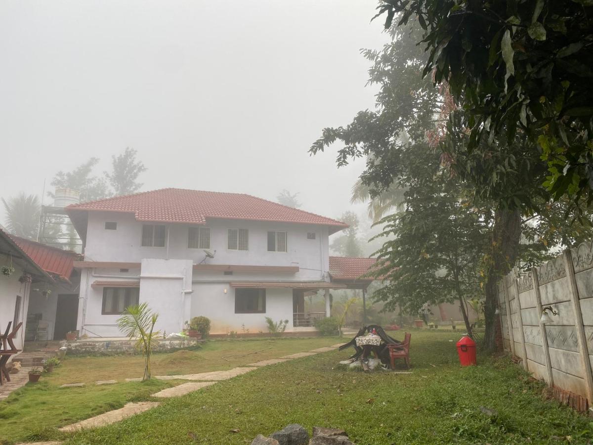 Greenhouse Homestay Siddapura  Экстерьер фото